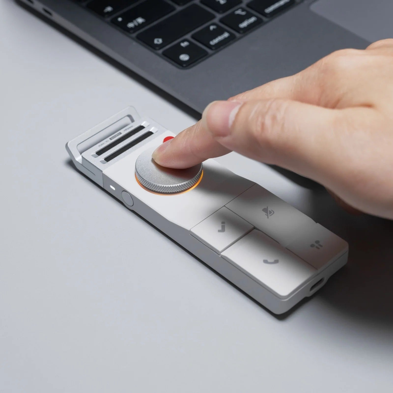 P1 AI Voice Recorder for Your Bluetooth Earphones